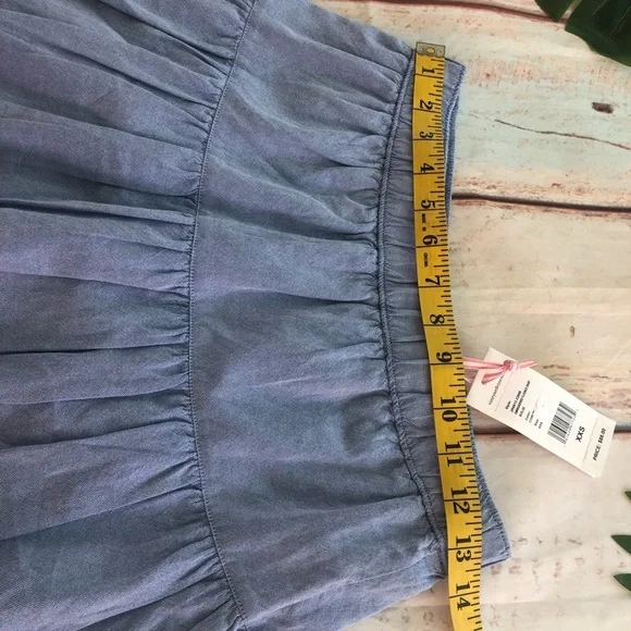Vineyard Vines Blue Chambray Embroidered Flounce Pull On Skirt SZ XXS - Picture 4 of 8